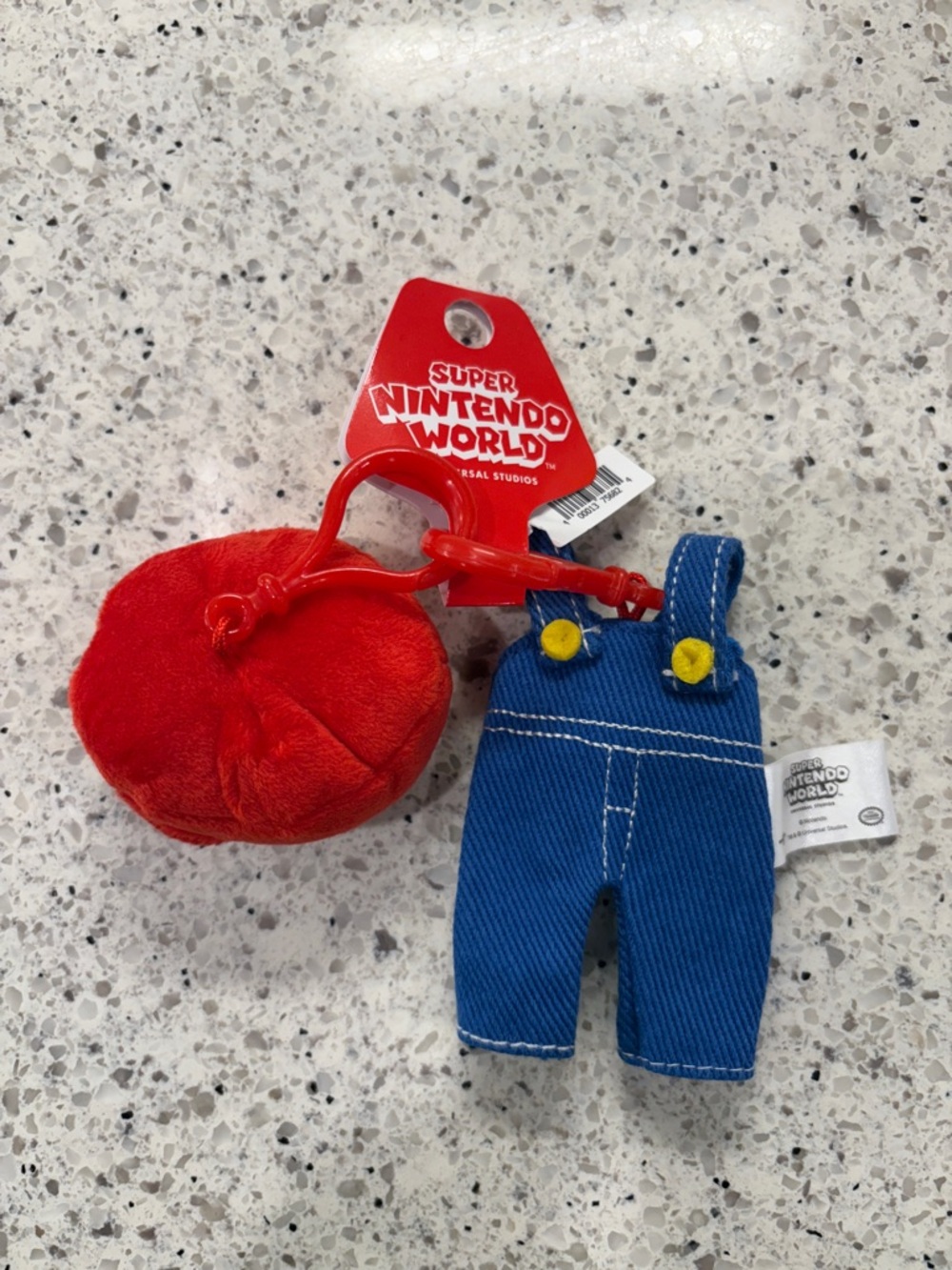 Super Nintendo World Mario Keychain - Red Hat & Blue Overalls